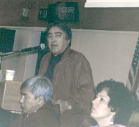Aqqaluk Lynge makes his pitch to ICC delegates in Nome in July, 1995. (PHOTO BY JANE GEORGE)